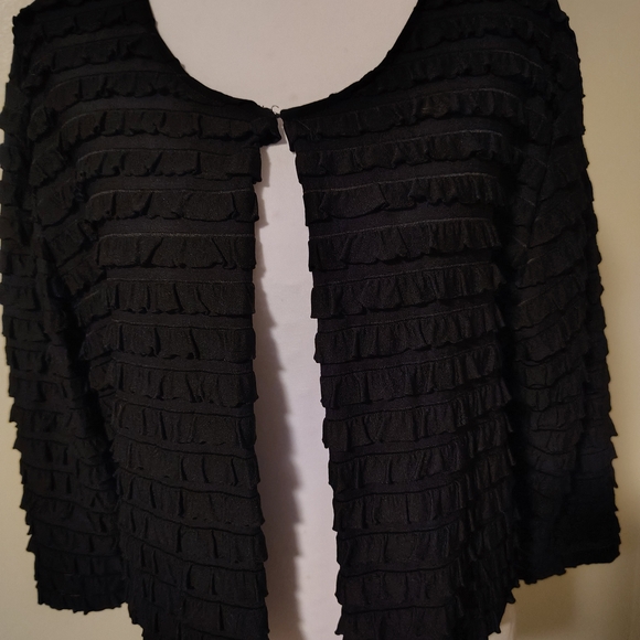 R&K Sweaters - R&K Elegant Black Layered Women's Shrug